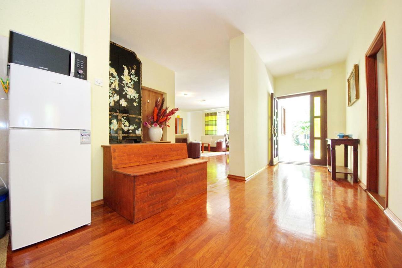 Apartments Eduard Врси Екстериор снимка