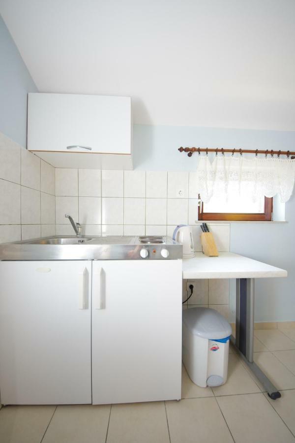 Apartments Eduard Врси Екстериор снимка